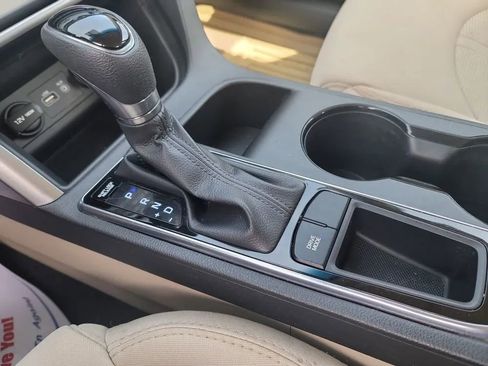 Used 2016 Hyundai Sonata SE FWD image 20