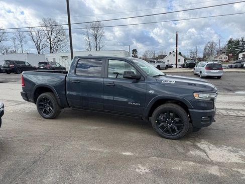 New 2026 RAM 1500 Laramie AWD/4WD image 5
