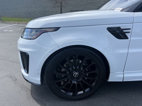 Certified 2022 Land Rover Range Rover Sport SVR image 12