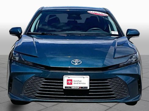 Certified 2025 Toyota Camry LE image 3