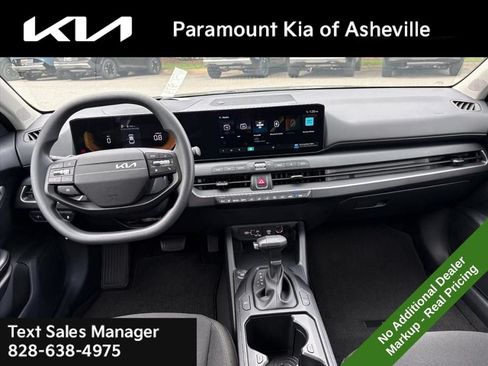 New 2026 Kia K4 FWD image 8
