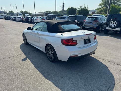 Used 2016 BMW M235i Convertible RWD image 13