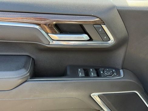 Used 2023 Chevrolet Silverado 1500 RST image 16