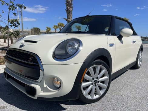 Used 2019 MINI Cooper S image 39