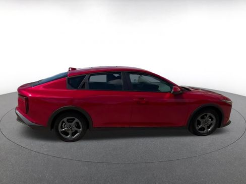 Used 2025 Kia K4 FWD image 16