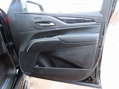 Used 2023 Cadillac Escalade Sport image 10