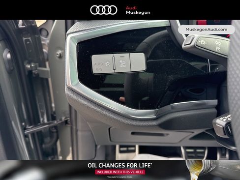 New 2025 Audi Q3 2.0T Premium Plus image 14