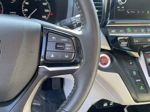 Used 2025 Honda Odyssey EX-L image 23