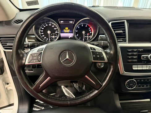 Used 2016 Mercedes-Benz GL 450 4MATIC image 34