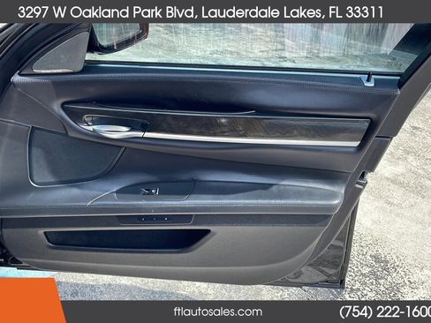 Used 2014 BMW 750i image 47