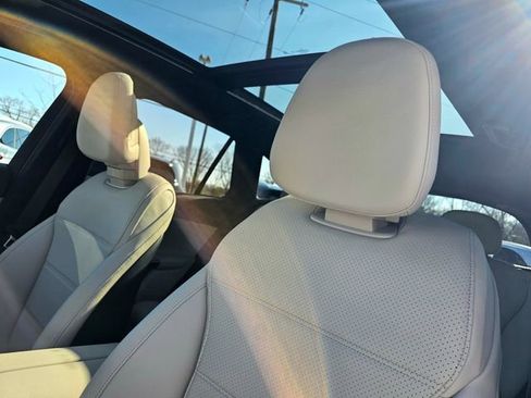 New 2026 Mercedes-Benz GLC 300 4MATIC image 18