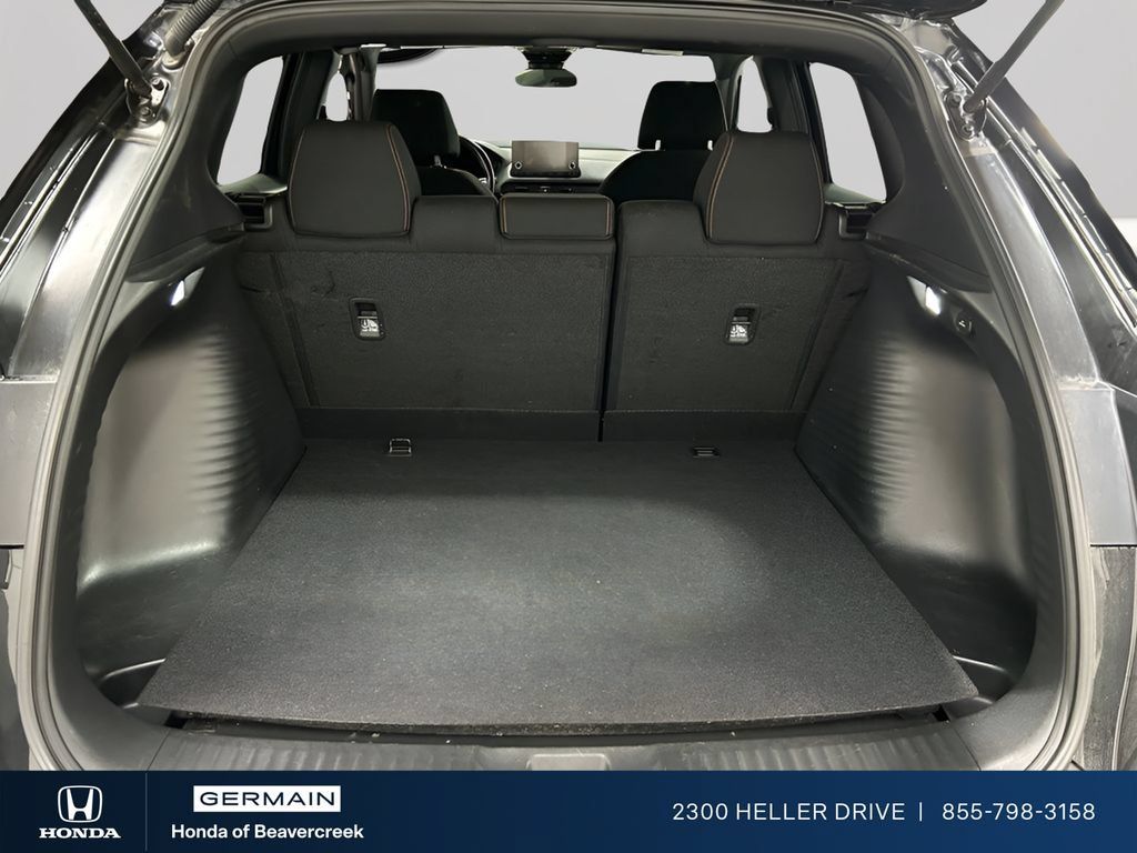 Used 2025 Honda HR-V Sport image 29