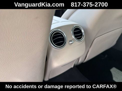 Used 2019 Mercedes-Benz E 300 image 24