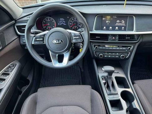 Used 2020 Kia Optima LX FWD image 12