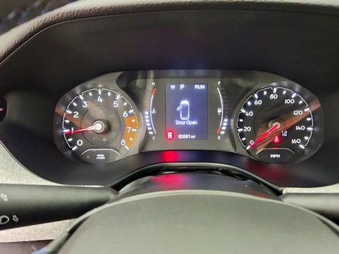 Used 2022 Jeep Compass Latitude AWD/4WD image 14