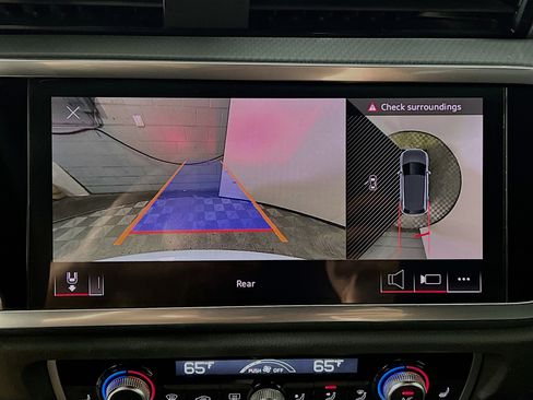 Used 2023 Audi Q3 2.0T Premium Plus w/ Premium Plus Package image 28