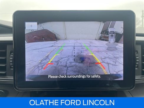 Certified 2023 Ford Explorer XLT image 15