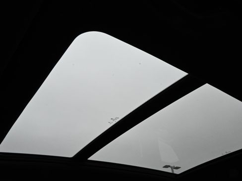 Used 2026 BMW X5 xDrive40i w/ M Sport Package image 30