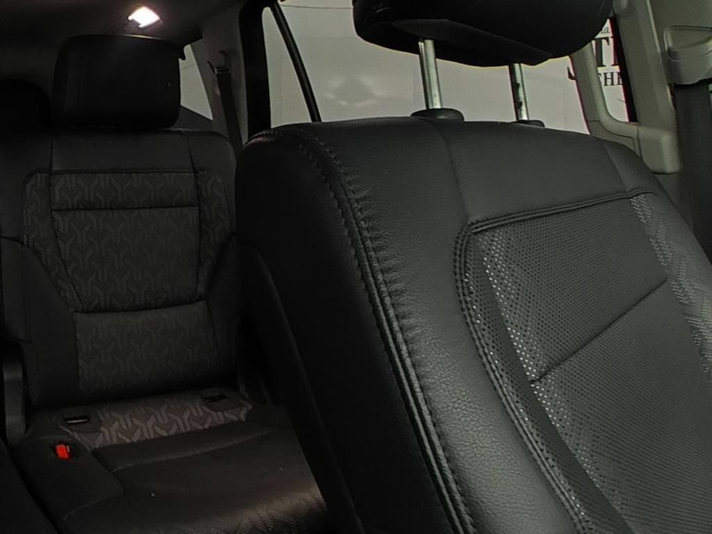 Used 2024 Toyota Sequoia Limited w/ TRD Off-Road Package AWD/4WD image 11