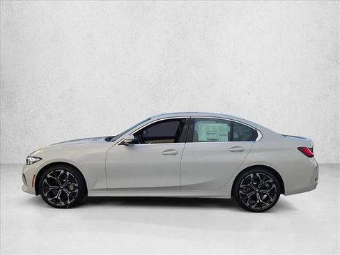 Used 2026 BMW 330i Sedan w/ Convenience Package RWD image 5