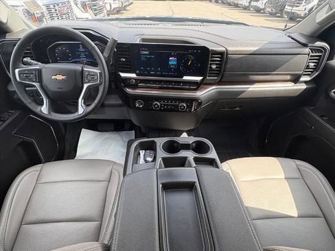 Certified 2023 Chevrolet Silverado 1500 LT image 10