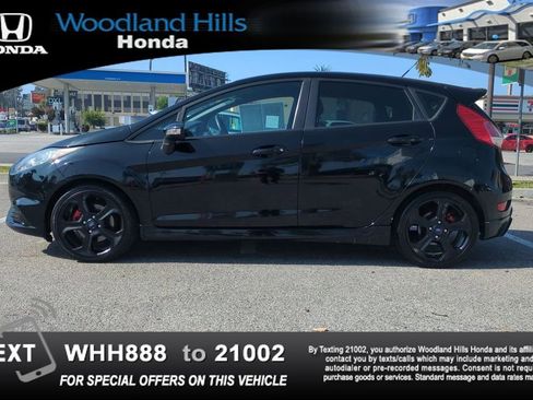 Used 2017 Ford Fiesta ST FWD image 8