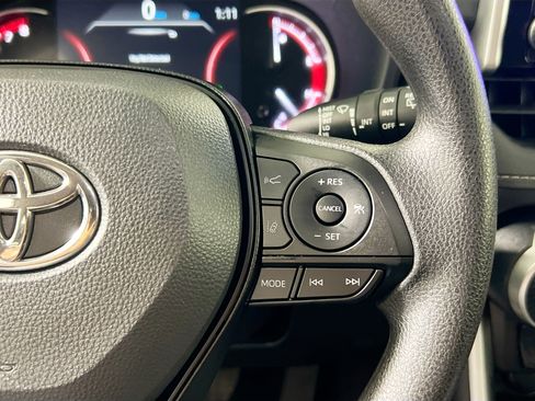 Used 2025 Toyota RAV4 XLE w/ Convenience Package FWD image 19