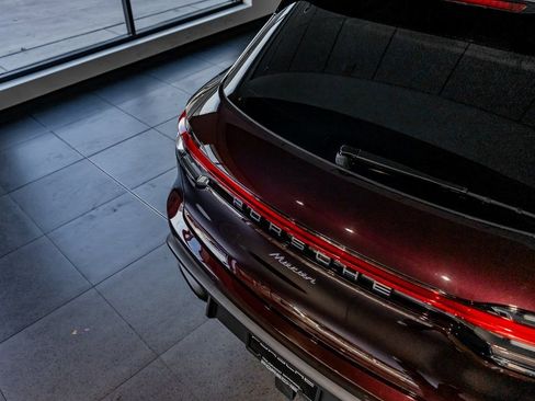 New 2026 Porsche Macan image 36