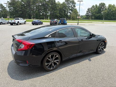 Used 2020 Honda Civic Sport image 8