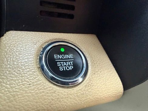 Used 2018 Ford F350 Lariat w/ Lariat Ultimate Package AWD/4WD image 29