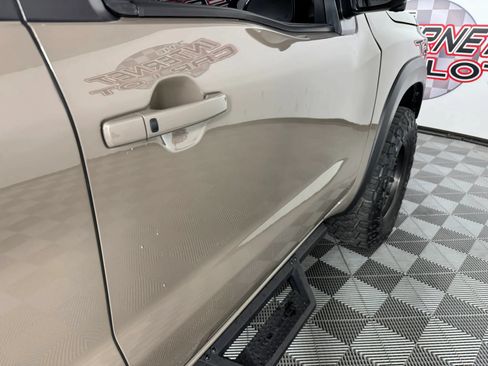 Used 2023 Nissan Frontier PRO-4X w/ Pro-4X Premium Package AWD/4WD image 33
