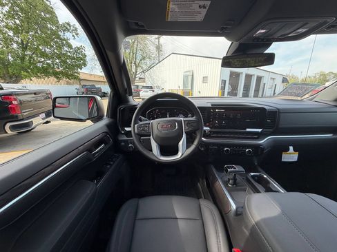 New 2026 GMC Sierra 1500 SLT w/ SLT Convenience Package AWD/4WD image 2