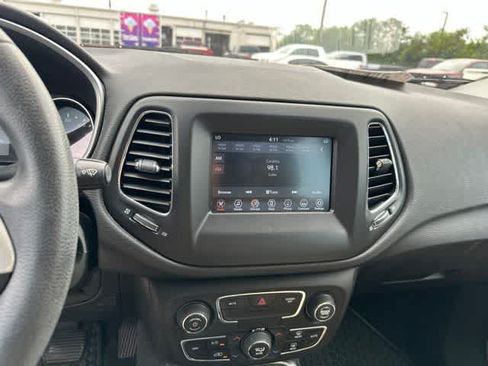 Certified 2019 Jeep Compass Sport AWD/4WD image 7