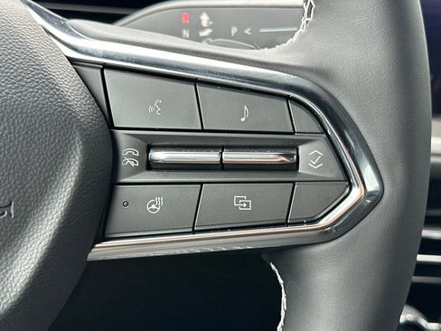 New 2025 Chevrolet Traverse LT w/ Enhanced Driving Package image 30