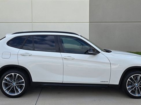 Used 2014 BMW X1 sDrive28i RWD image 8