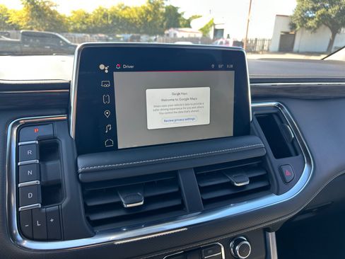 Used 2023 GMC Yukon SLT image 14