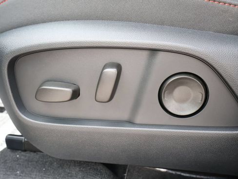 New 2027 Chevrolet Equinox RS w/ Safety and Technology Package AWD/4WD image 13
