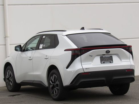 New 2026 Toyota bZ FWD image 4