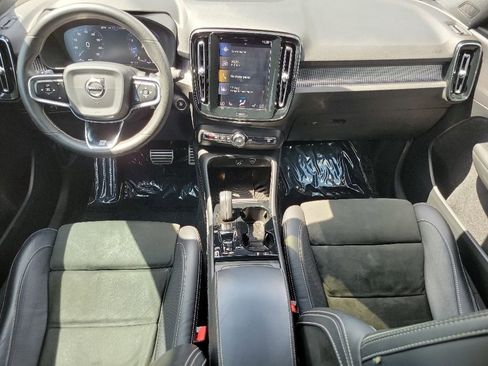 Used 2019 Volvo XC40 T5 R-Design AWD/4WD image 11