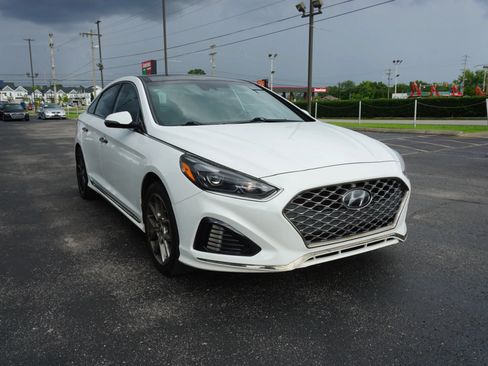 Used 2019 Hyundai Sonata Limited FWD image 3