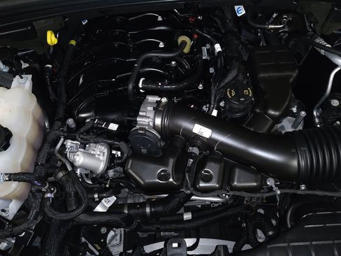 Used 2023 Jeep Grand Cherokee Limited RWD image 30