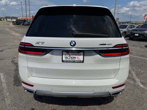 Used 2024 BMW X7 xDrive40i AWD/4WD image 4