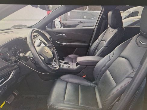 Used 2021 Cadillac XT4 Sport AWD/4WD image 5