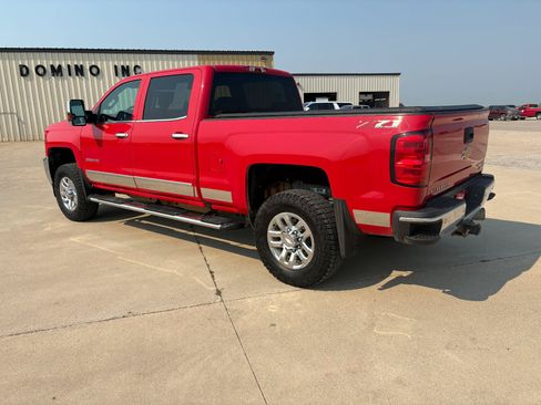 Used 2019 Chevrolet Silverado 3500 LTZ w/ Duramax Plus Package AWD/4WD image 4