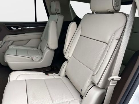Used 2022 GMC Yukon Denali image 13