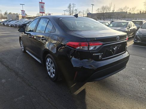 Certified 2024 Toyota Corolla LE image 5