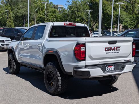 Used 2025 GMC Canyon AT4 w/ AT4X Package AWD/4WD image 5