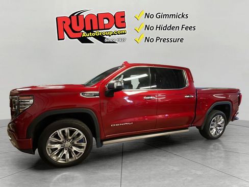 Used 2022 GMC Sierra 1500 Denali w/ Denali Reserve Package AWD/4WD image 1