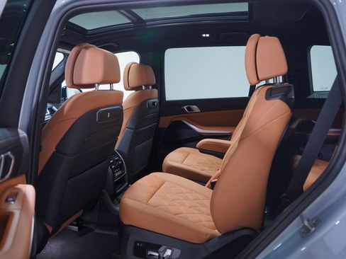 New 2026 BMW X7 xDrive40i w/ M Sport Package image 9