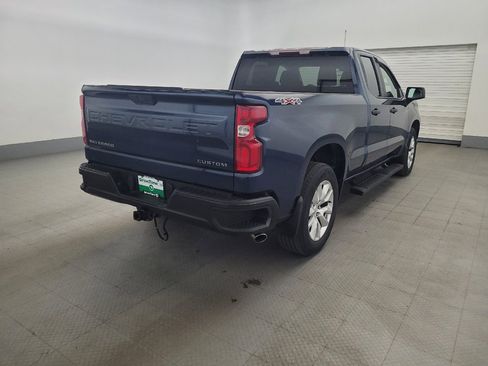 Used 2019 Chevrolet Silverado 1500 Custom w/ Custom Value Package image 9